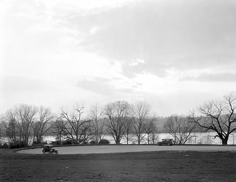 Закат в парке Шауни, Луисвилль, Кентукки, 1927 год