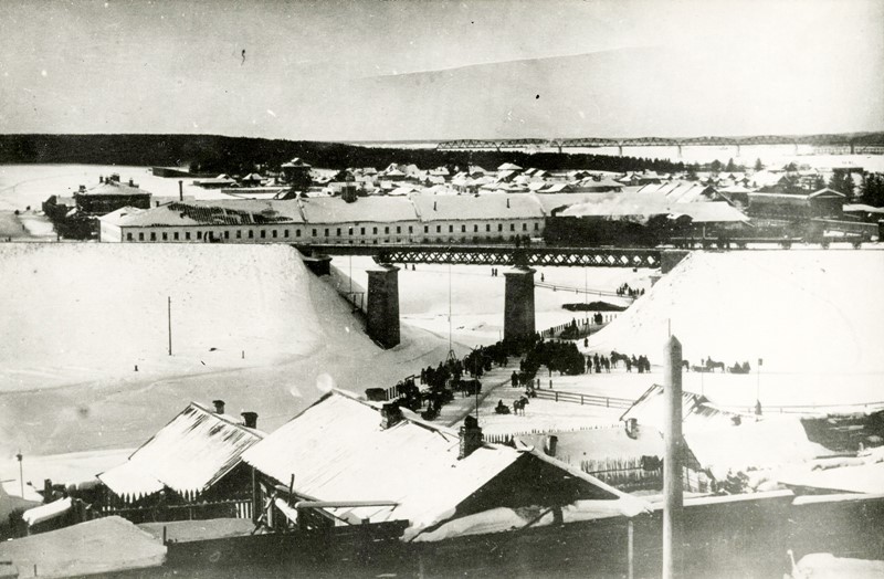 Железнодорожный мост через реку Данилиху в 1900-1902 гг