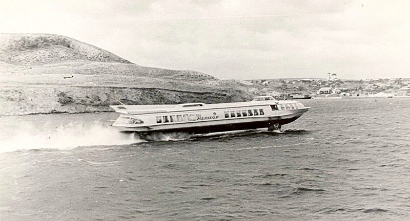 Meteor river boat on the Kama river. [the 1960s]