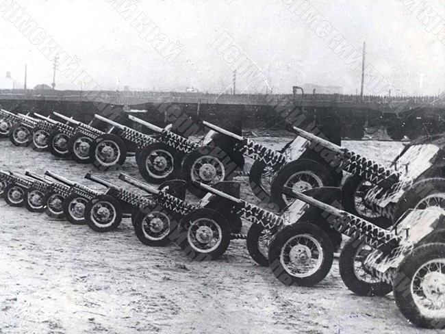 45-mm anti-tank guns produced at the V.M. Molotov plant No. 172