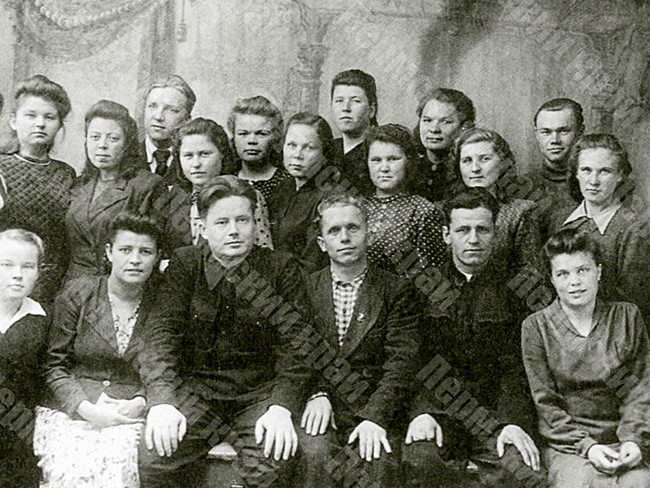 Komsomol members – workers of the Nytva Metallurgical Plant
