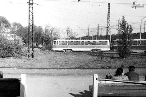 Straßenbahn-Wendehammer, Höhe Bahnhof Perm II,  Ansicht mit Straßenbahn. 31.Mai 1974. Stadtarchiv Perm. Bestand 1410. Verzeichnis 2. Akte 872. Seite 1.