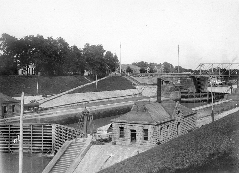 Canal lock, Louisville, Kentucky, July 27, 1907