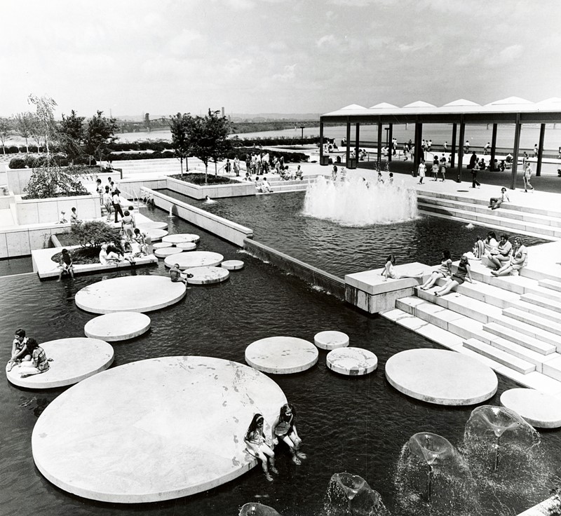 Парк Бельведер и Риверфрант Плаза, Луисвилль, Кентукки, начало 1970-х годов