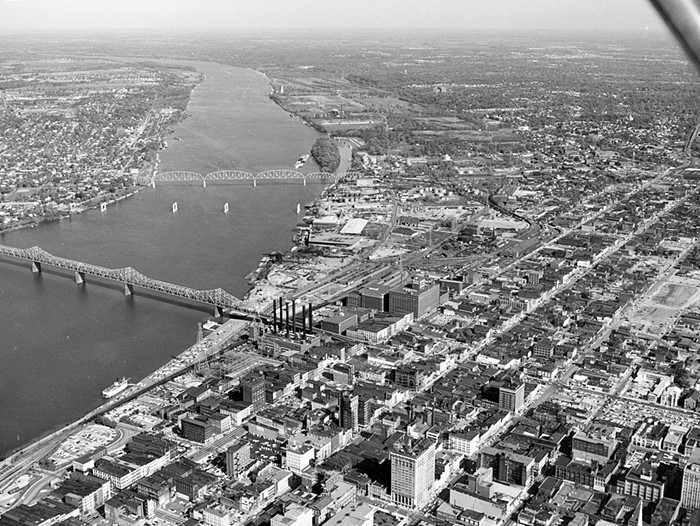 Вид с высоты птичьего полета на Луисвилль, Кентукки, 1962 год