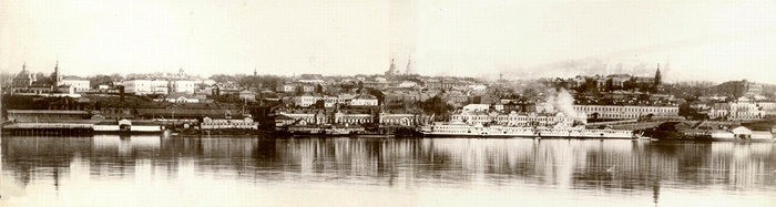 Panorama of the Kama river embankment. 1911.