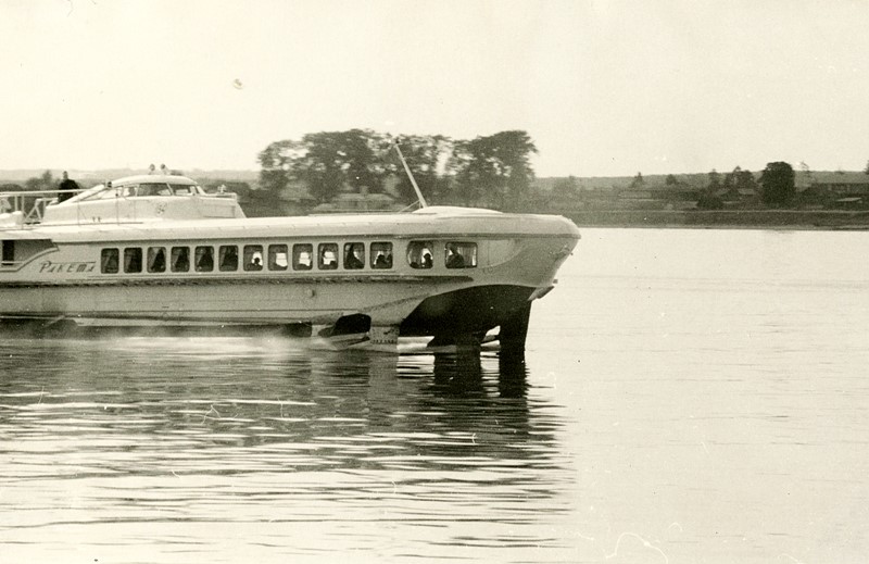 Raketa river boat on the Kama River